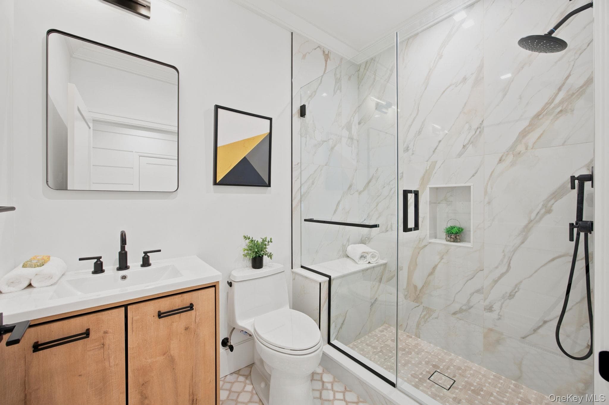 404 Langley Avenue thumbnail 16