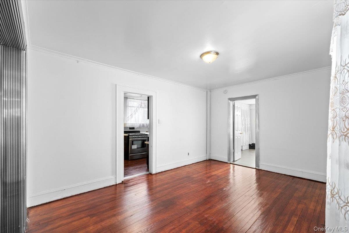 195-12 Mclaughlin Avenue thumbnail 13