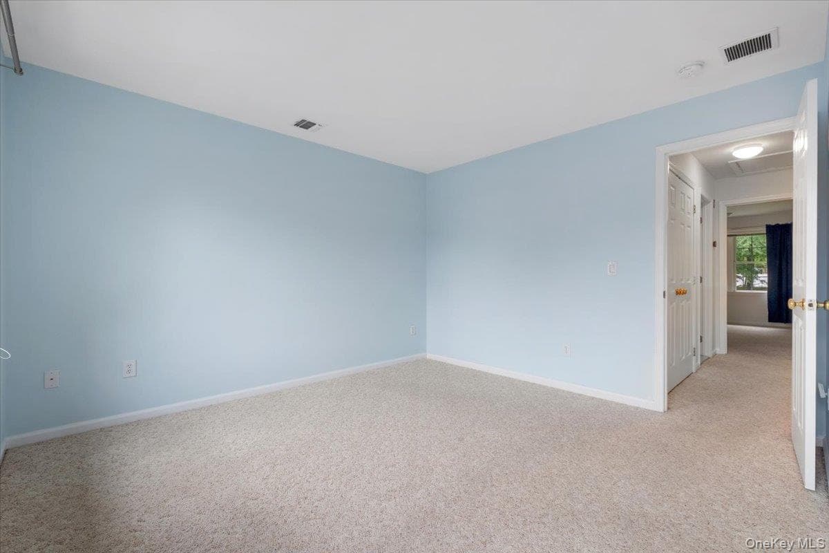307 Alexandra Court thumbnail 26