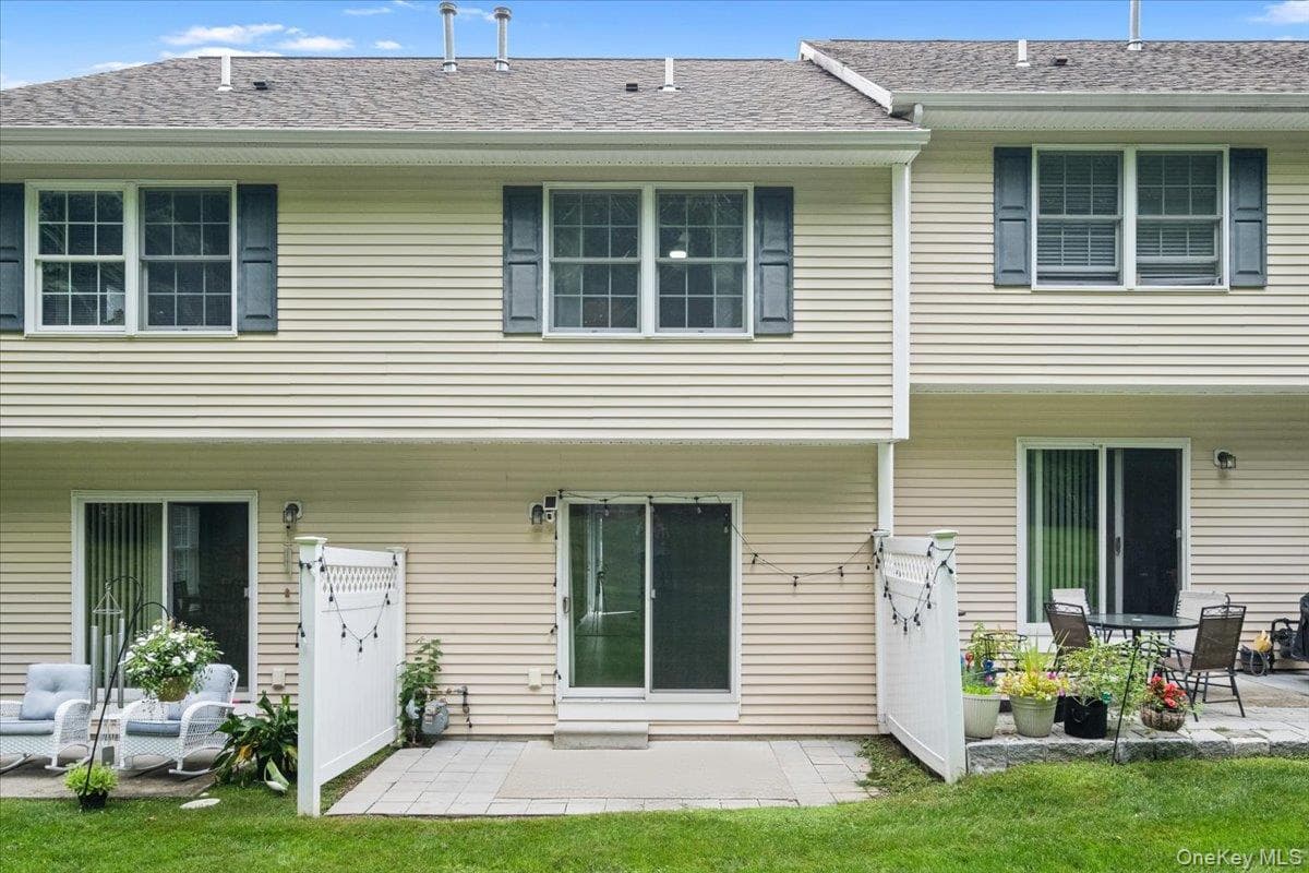 307 Alexandra Court thumbnail 42