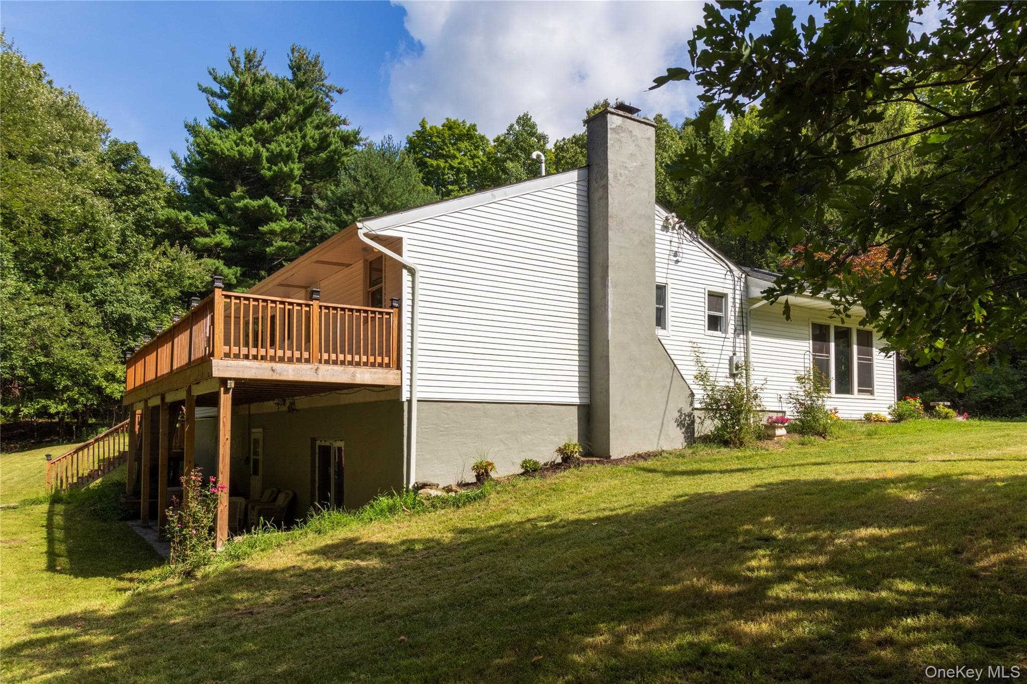 17 Molland Drive thumbnail 3