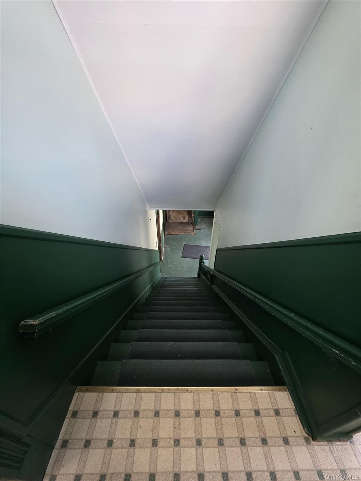 9 Thompson Street thumbnail 16