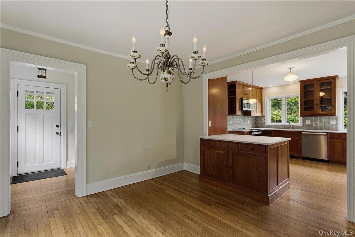 100 Whitlockville Road thumbnail 23