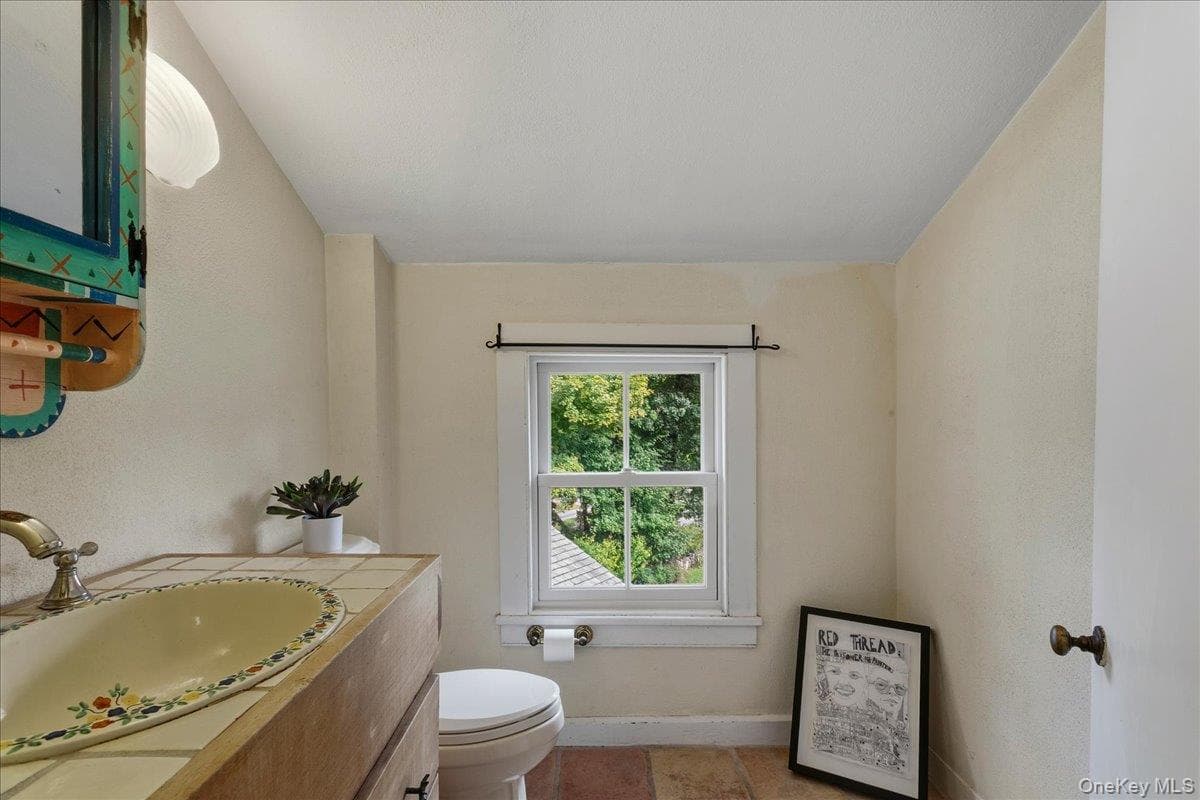 100 Whitlockville Road thumbnail 33
