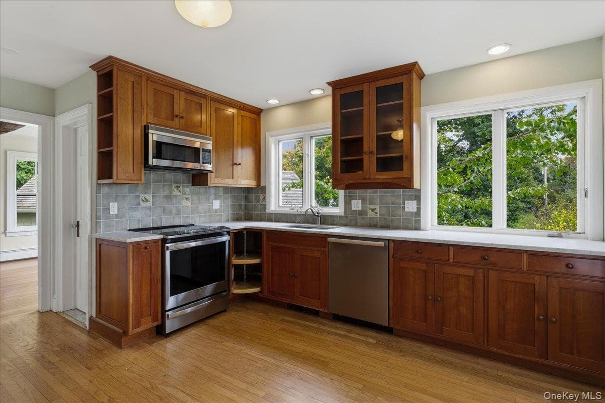 100 Whitlockville Road thumbnail 18