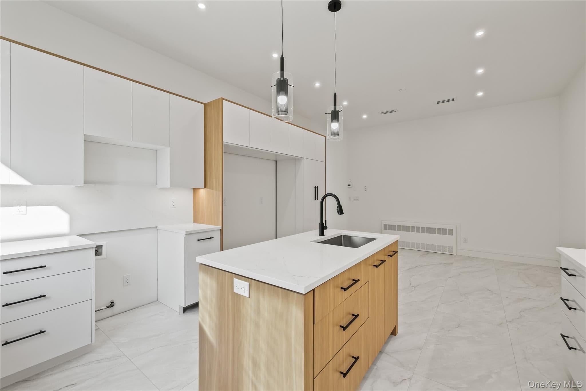 17 Jay Street Unit: 202 thumbnail 16