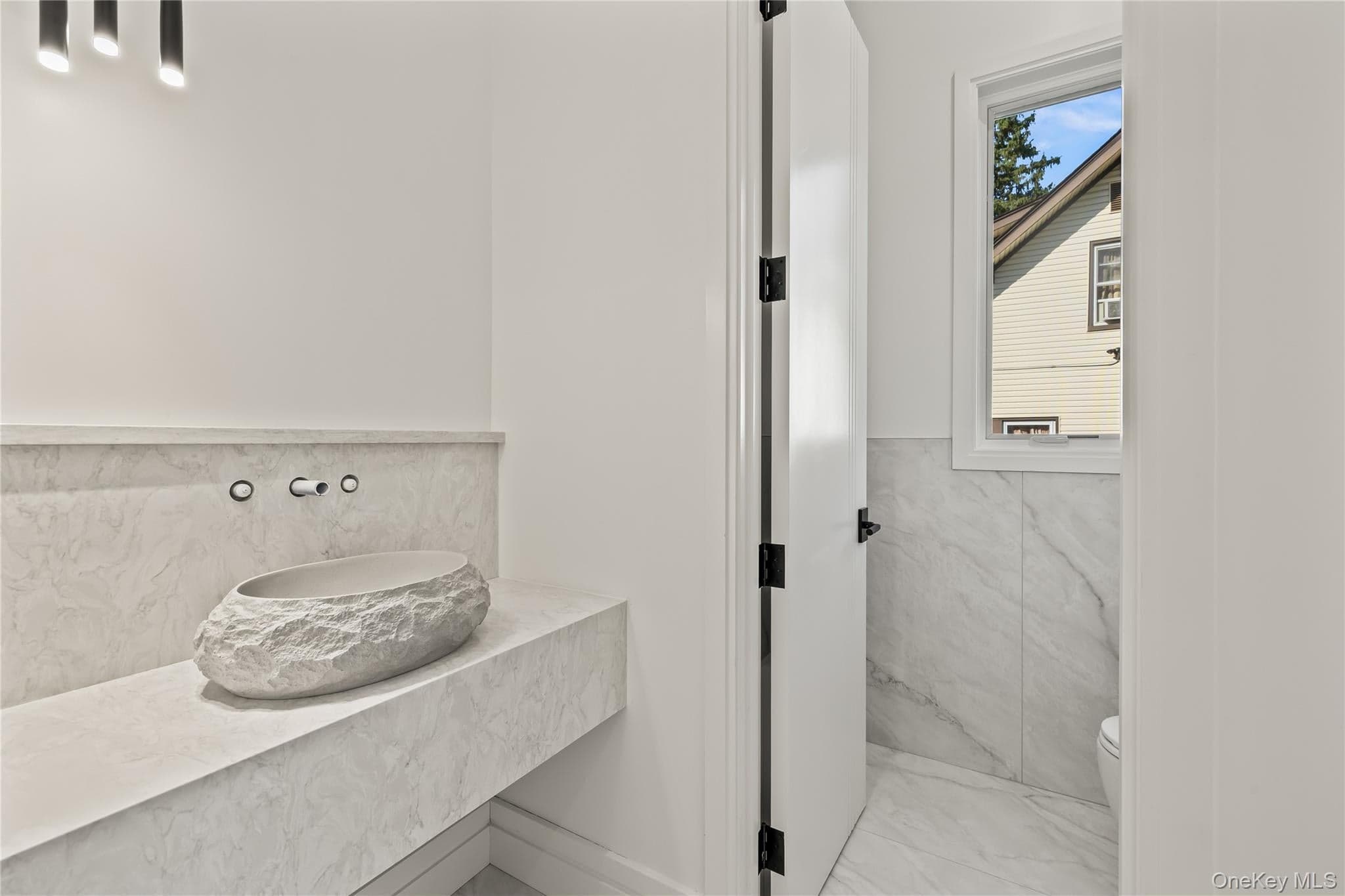 17 Jay Street Unit: 202 thumbnail 5
