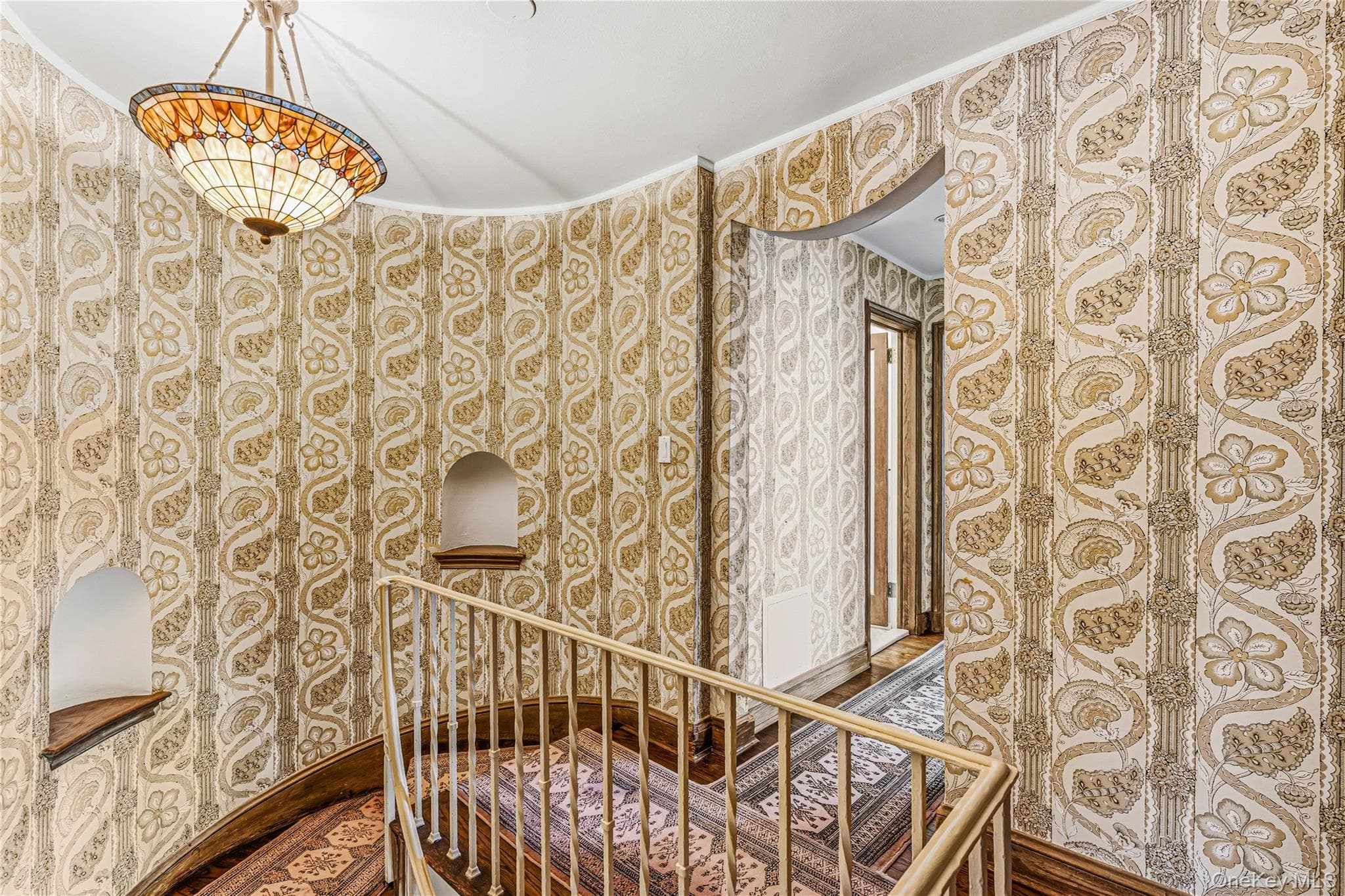 36 Strathmore Road thumbnail 16