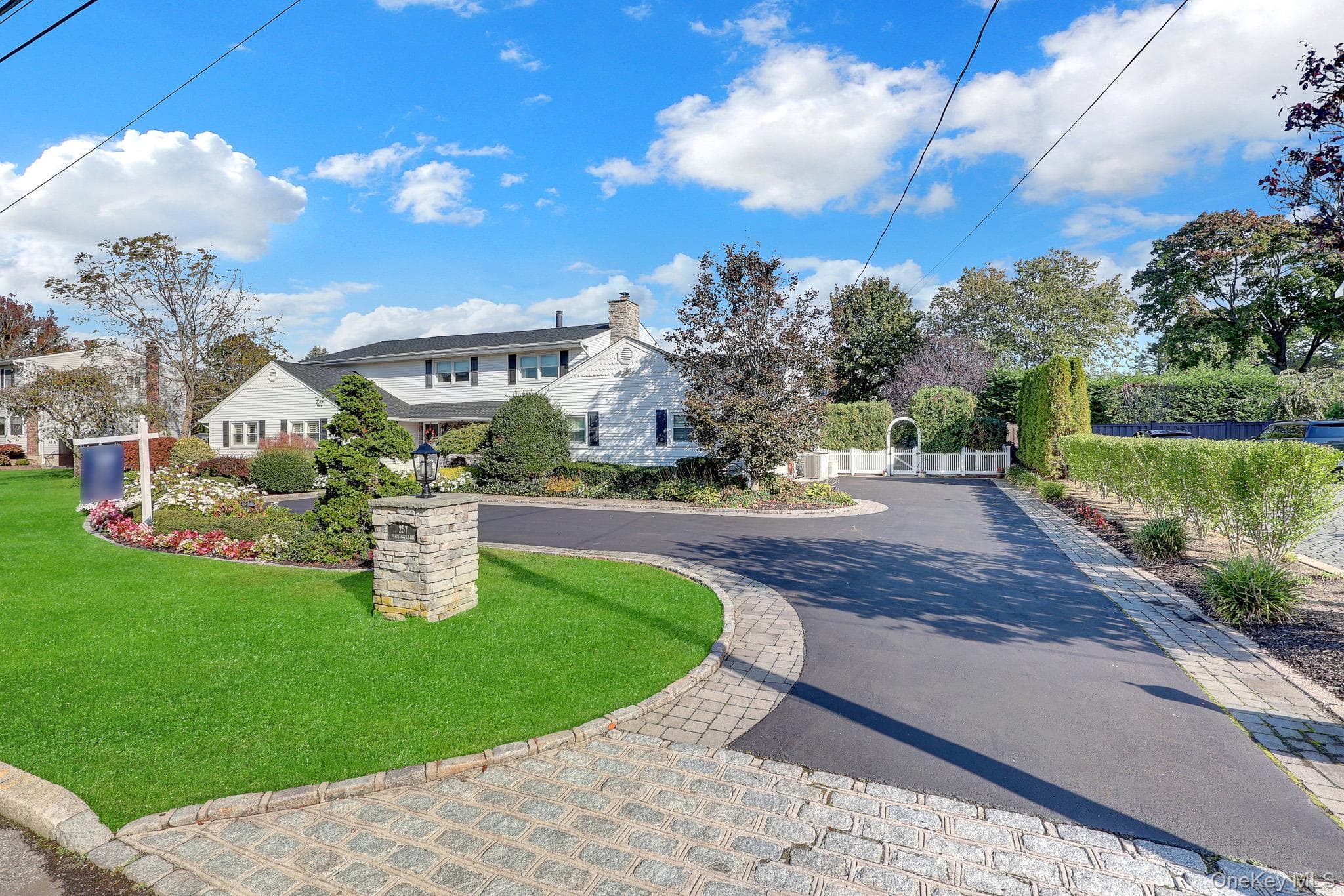 257 Shadybrook Lane thumbnail 5