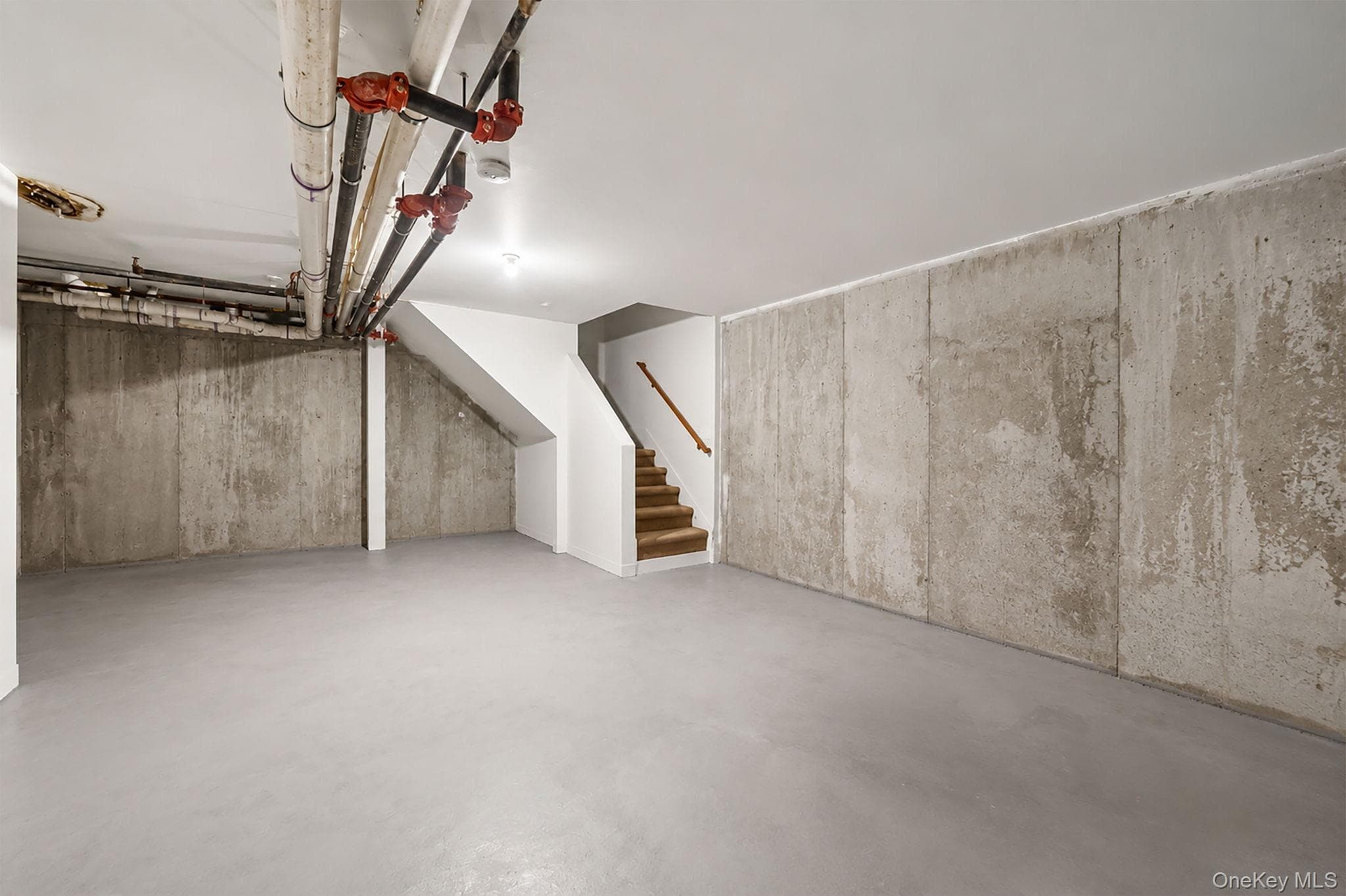 821 Prospect Avenue thumbnail 20