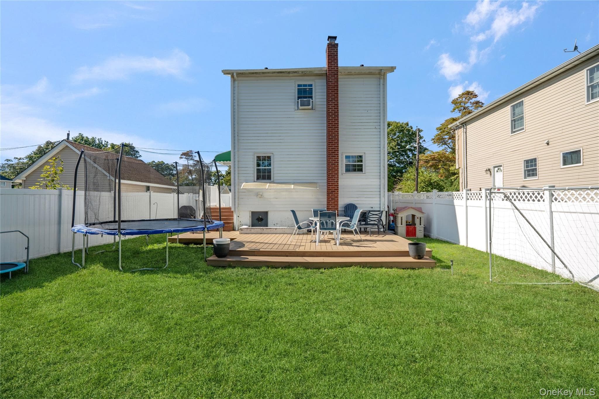 422 Myrtle Avenue thumbnail 18