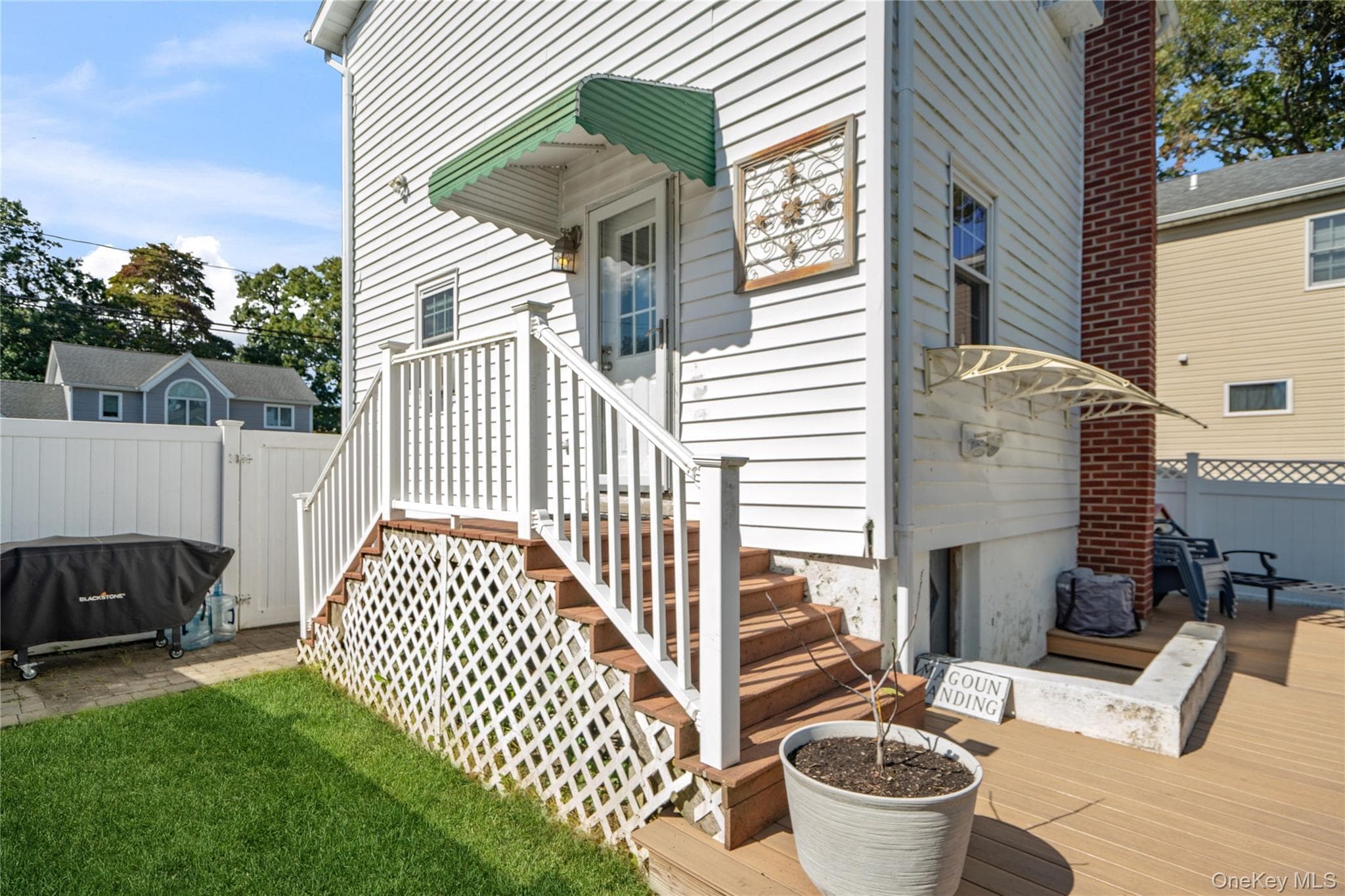 422 Myrtle Avenue thumbnail 20