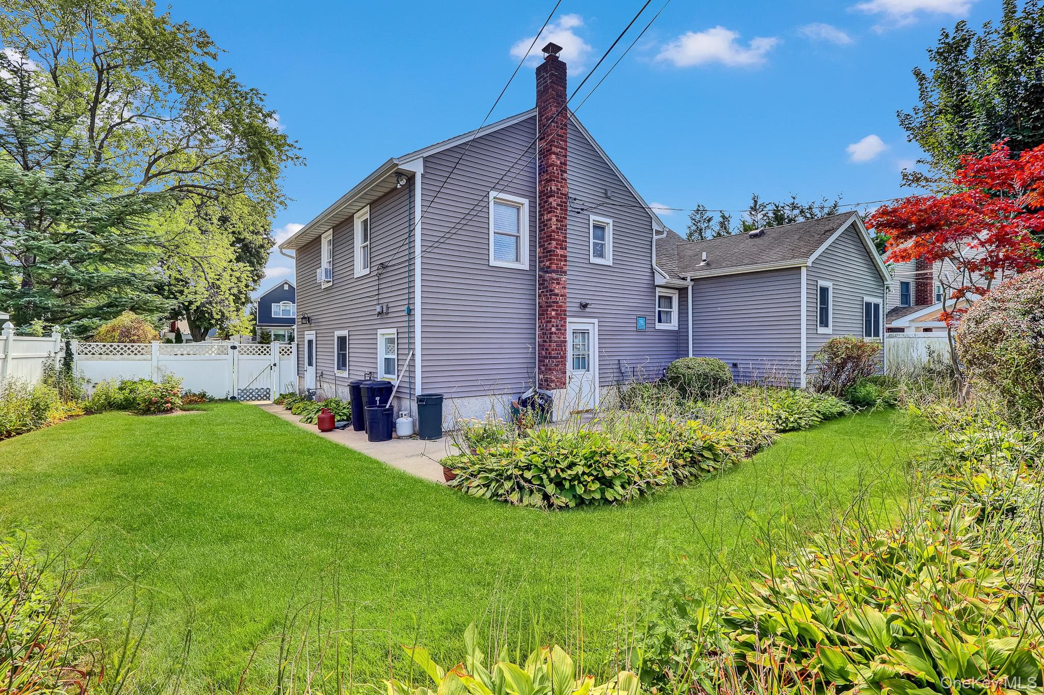 948 Simon Place thumbnail 7
