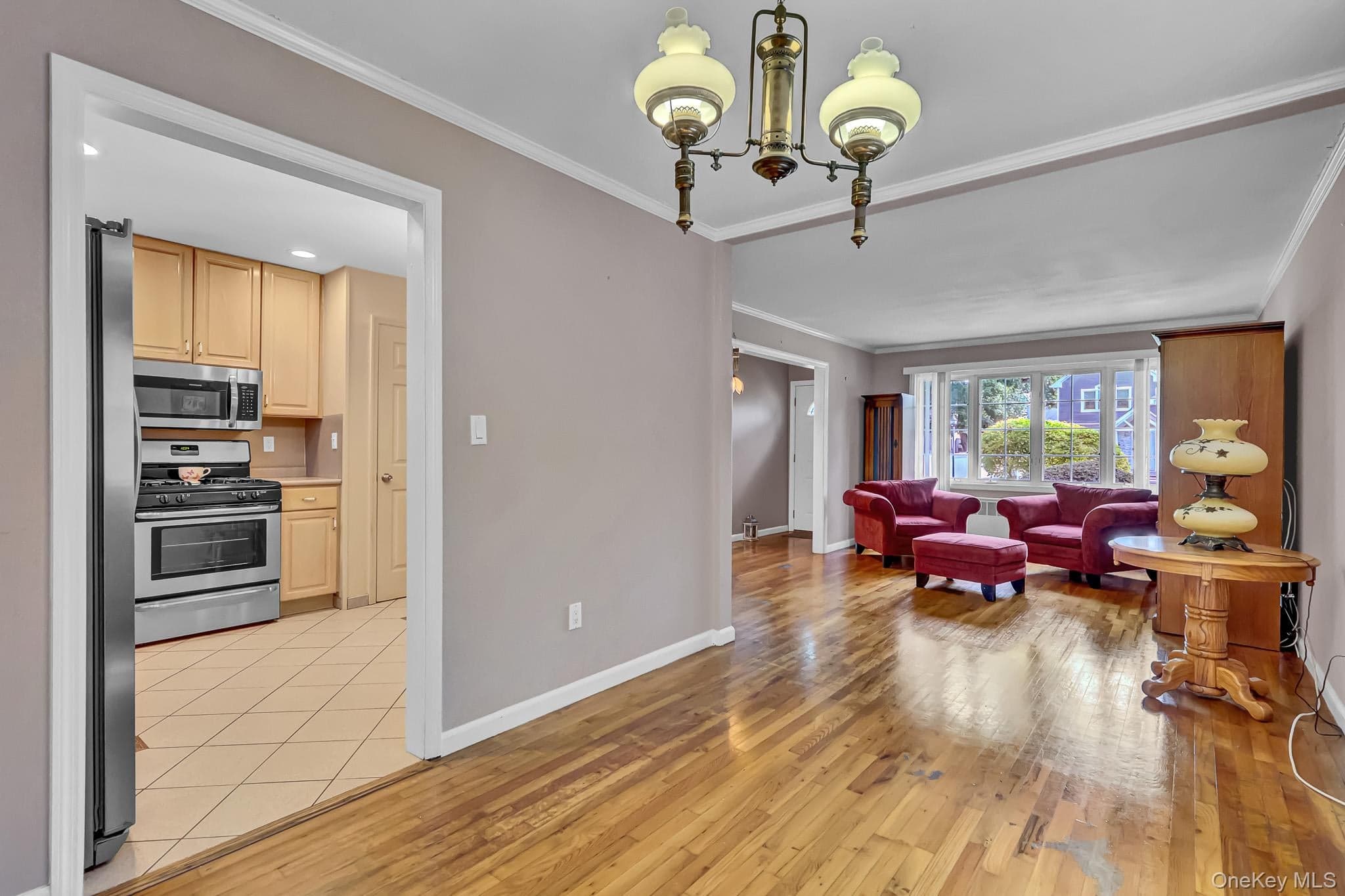 948 Simon Place thumbnail 14