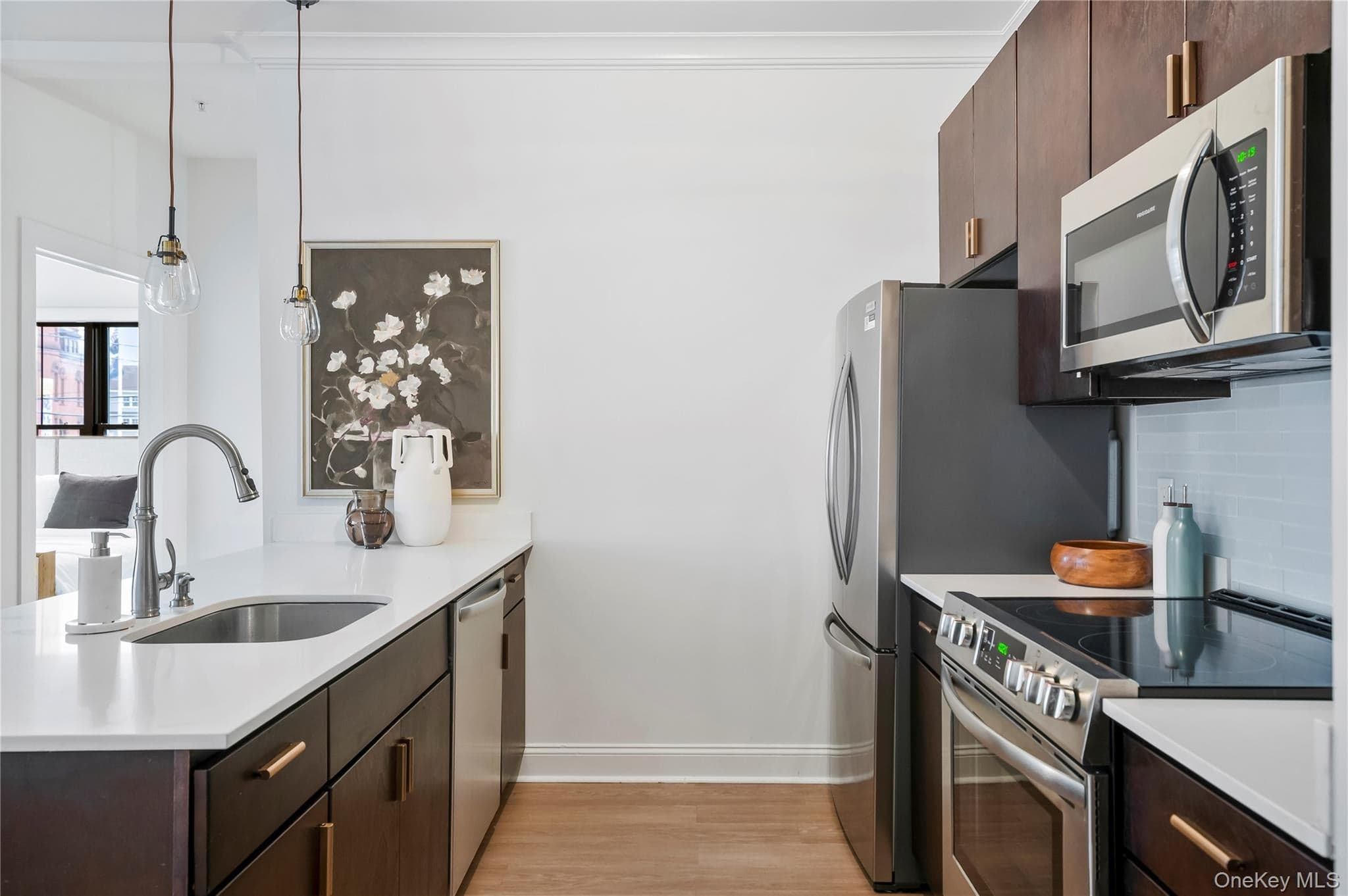 30 Lake Avenue Unit: 306 thumbnail 6