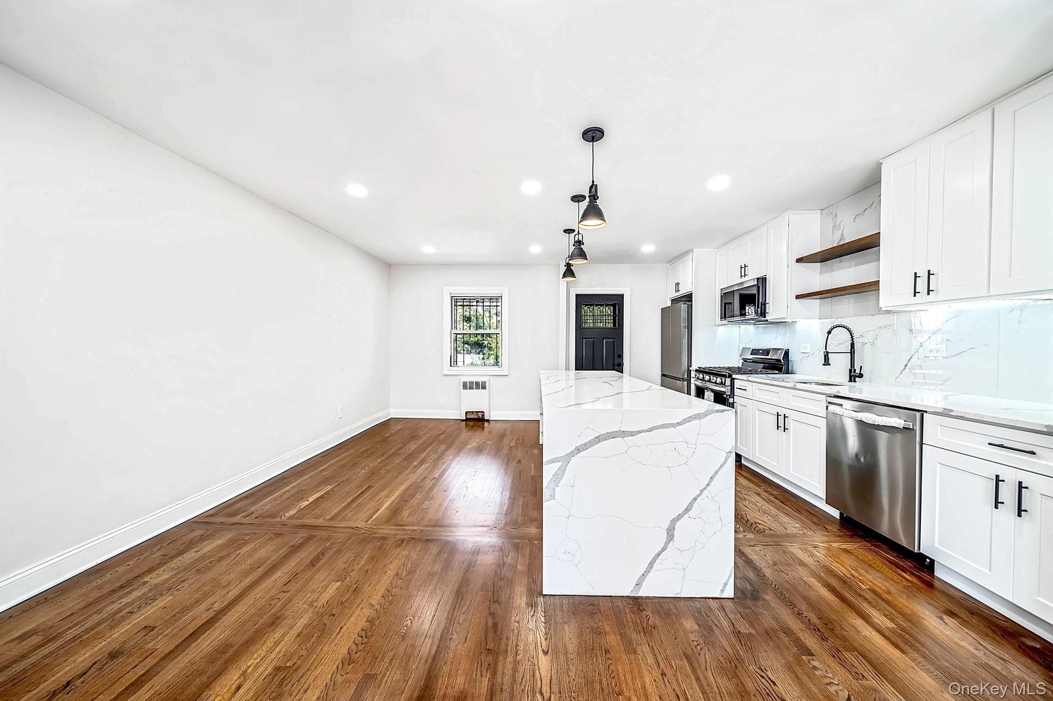 4059 Paulding Avenue thumbnail 11