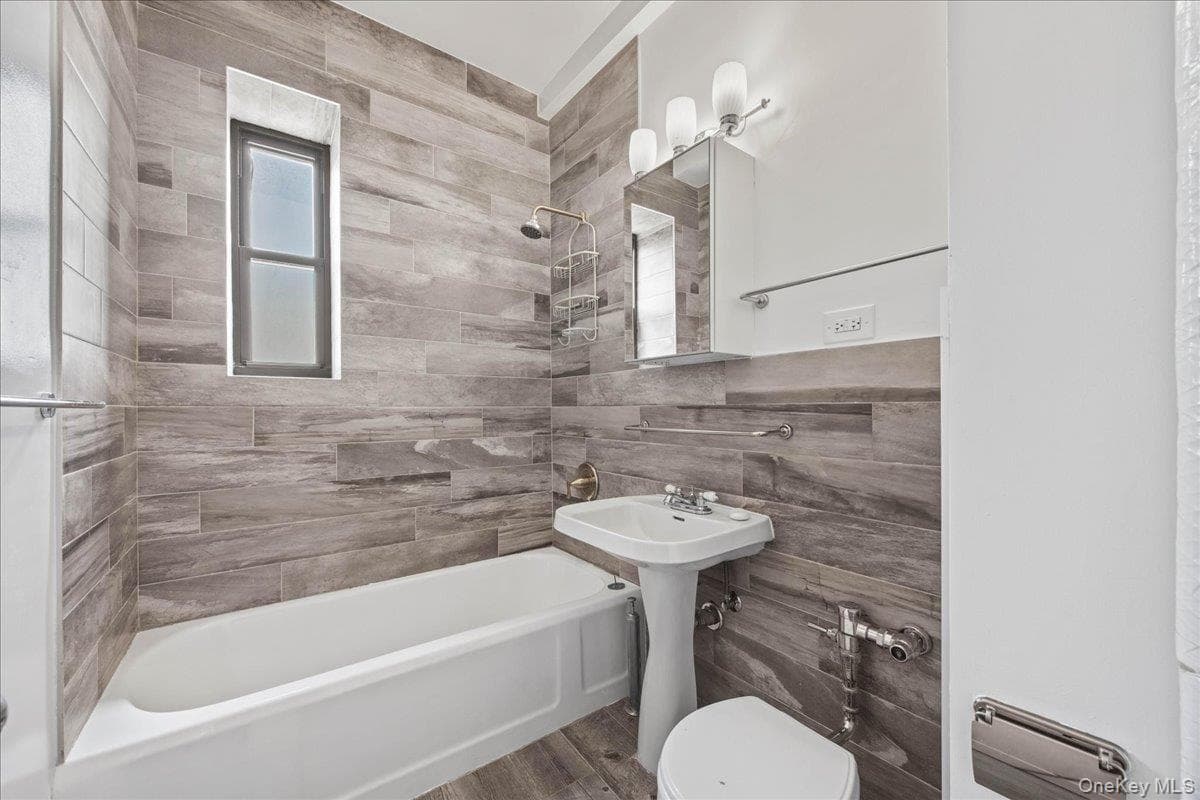 50 Park Terrace Unit: 1LM thumbnail 15