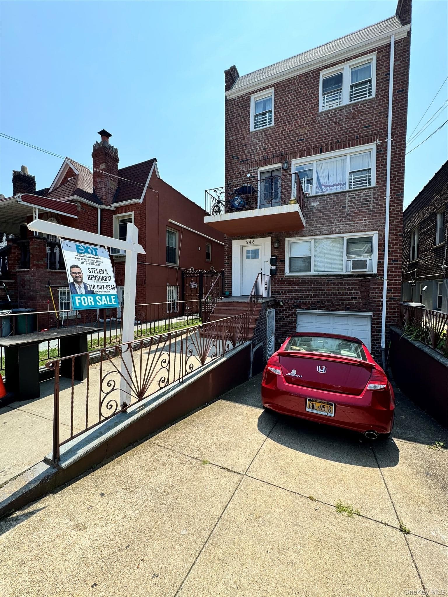 648 E 93rd Street thumbnail 3