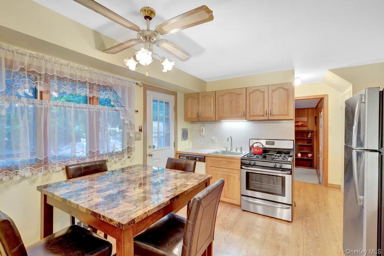 14 Morewood Drive thumbnail 7