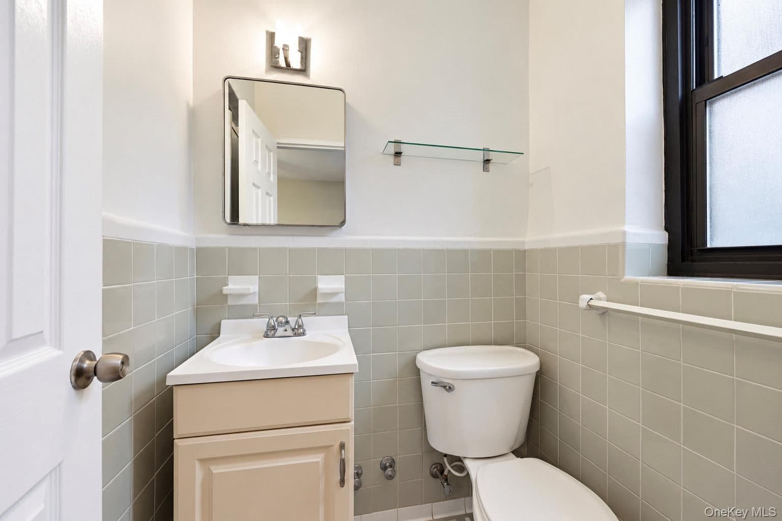 325 Main Street Unit: 2G thumbnail 15