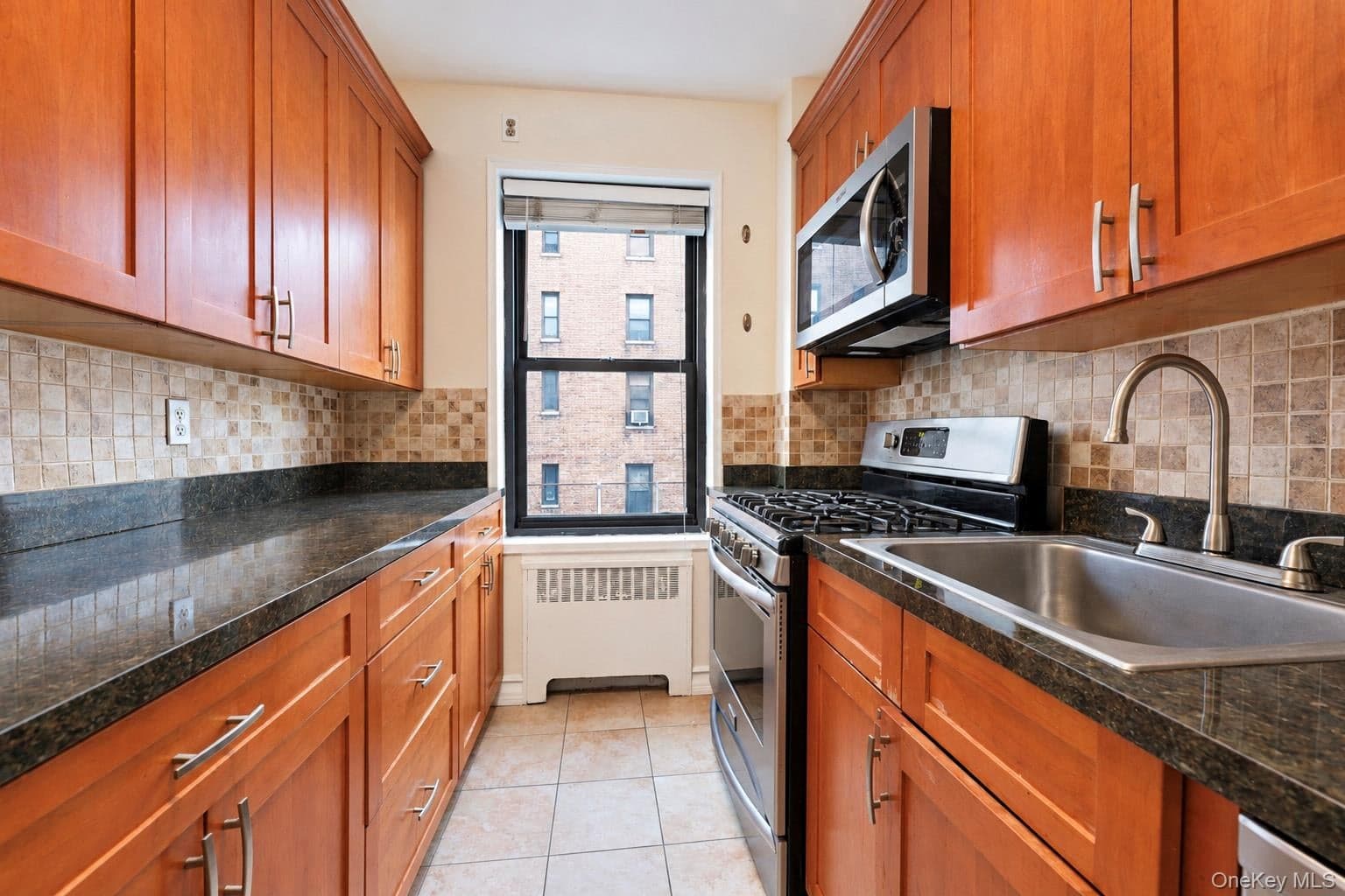 325 Main Street Unit: 2G thumbnail 18
