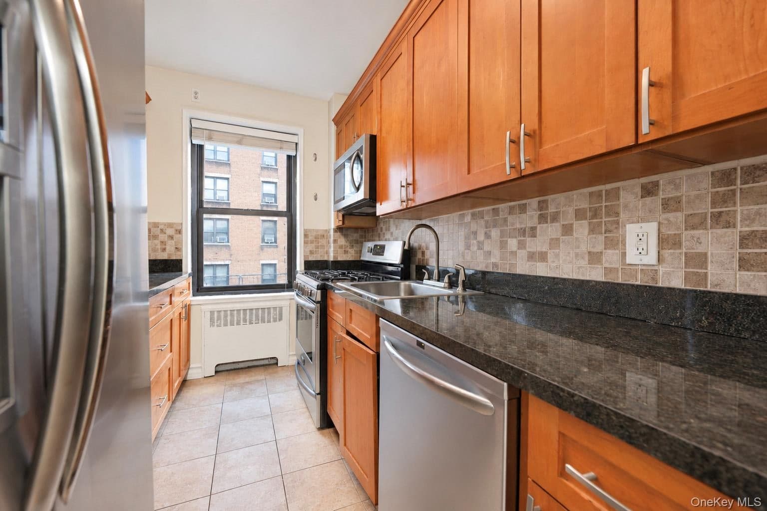 325 Main Street Unit: 2G thumbnail 17