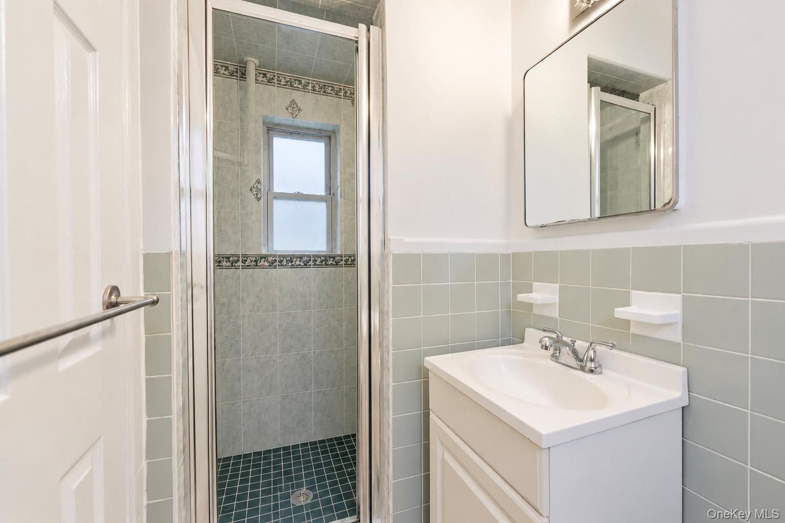 325 Main Street Unit: 2G thumbnail 16