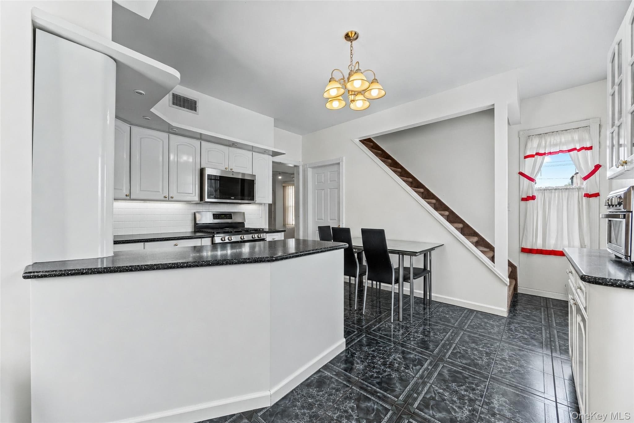 871 Rockaway Avenue thumbnail 19