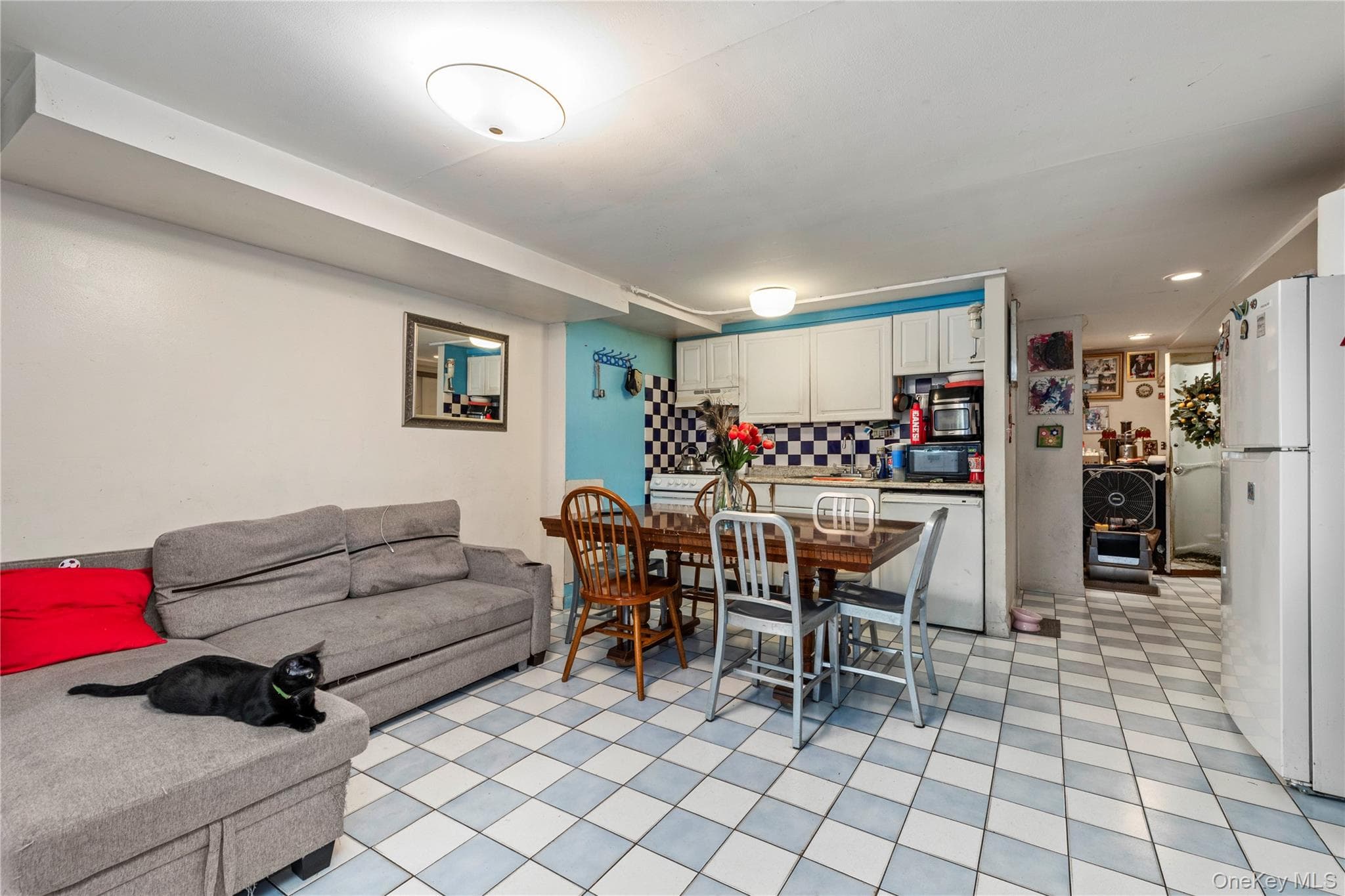 102-20 Radcliff Avenue thumbnail 8