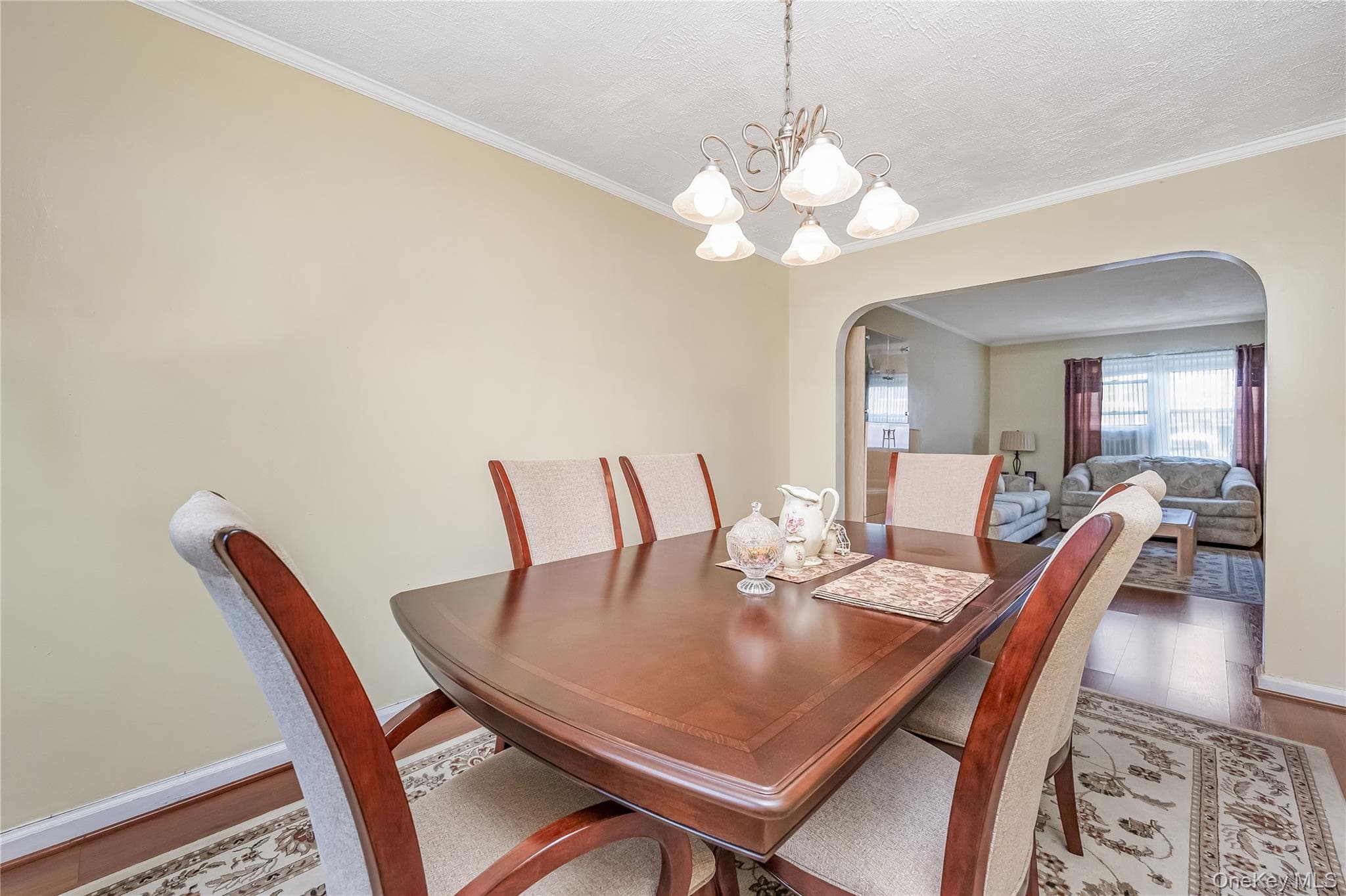 22533 Murdock Avenue thumbnail 9