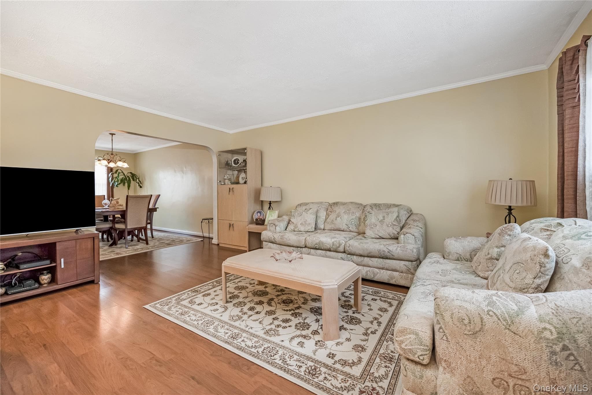 22533 Murdock Avenue thumbnail 7