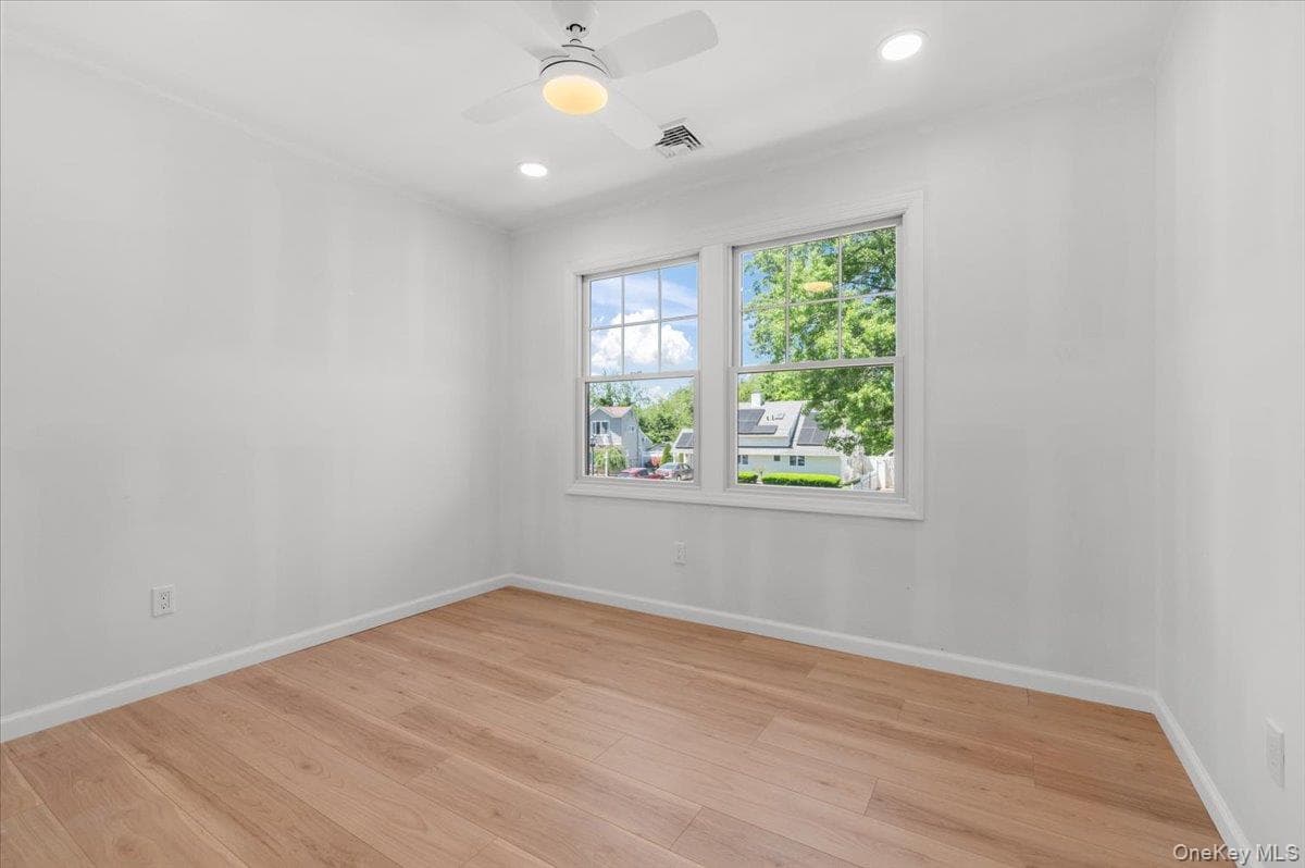 119 Sprucewood Drive thumbnail 27