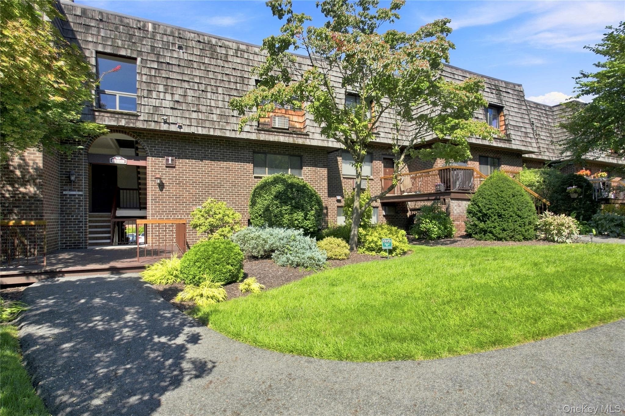 1 Briarcliff Drive Unit: 4 thumbnail 2