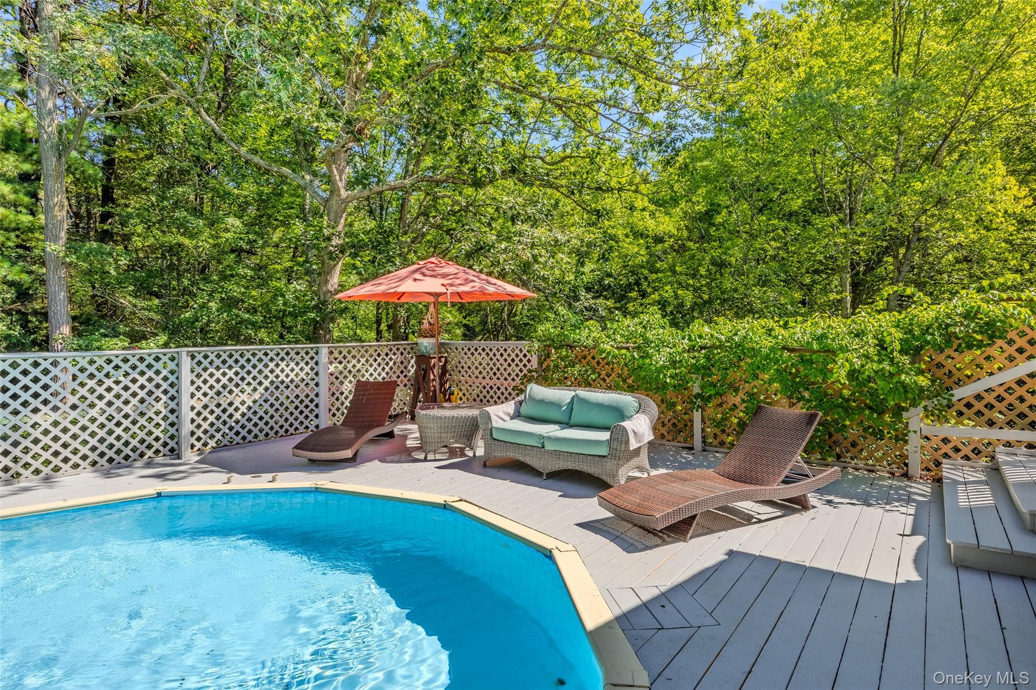18 Beaver Lane thumbnail 8