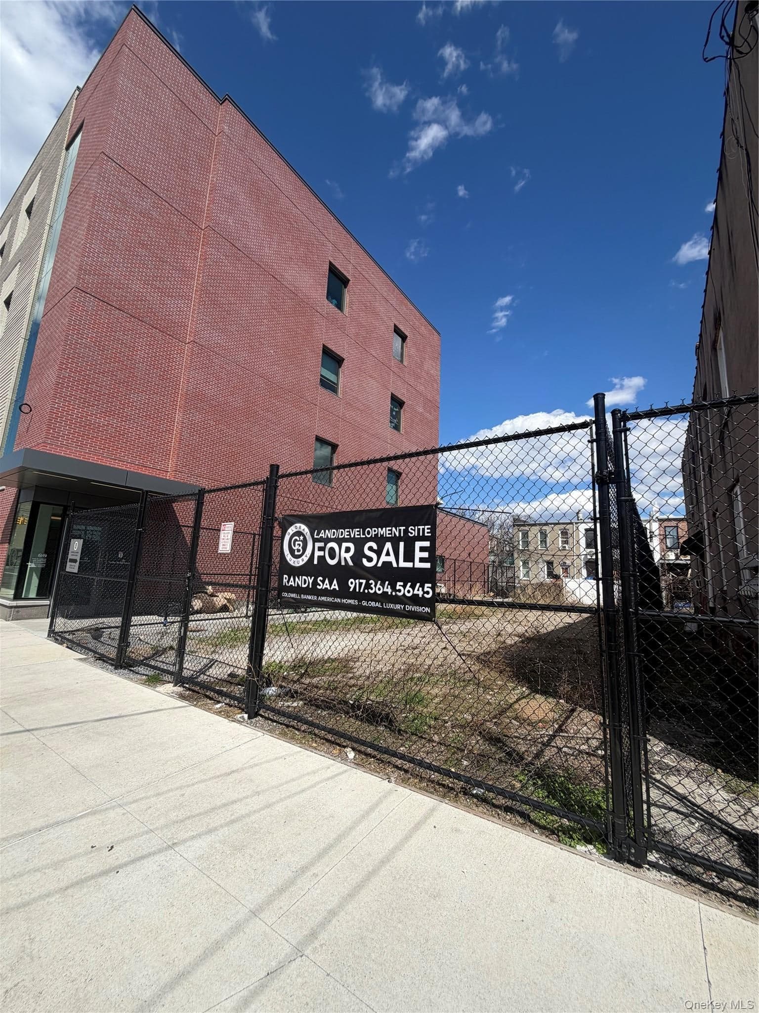 465 Cleveland Street thumbnail 3