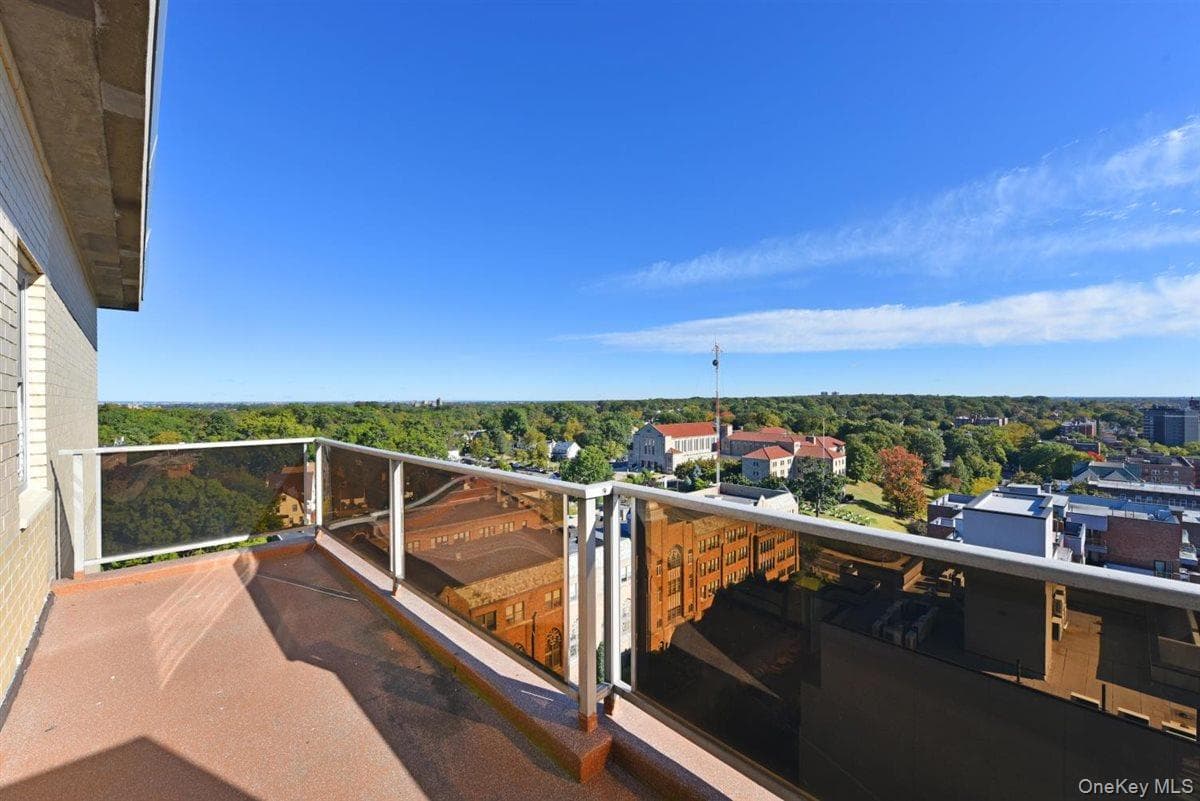 175-20 Wexford Terrace Unit: 16L thumbnail 6