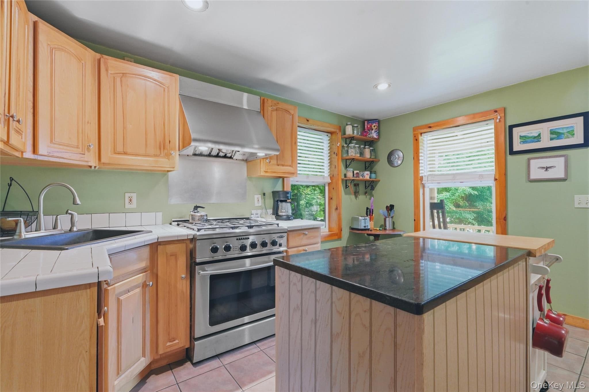 371 Crescent Avenue thumbnail 12