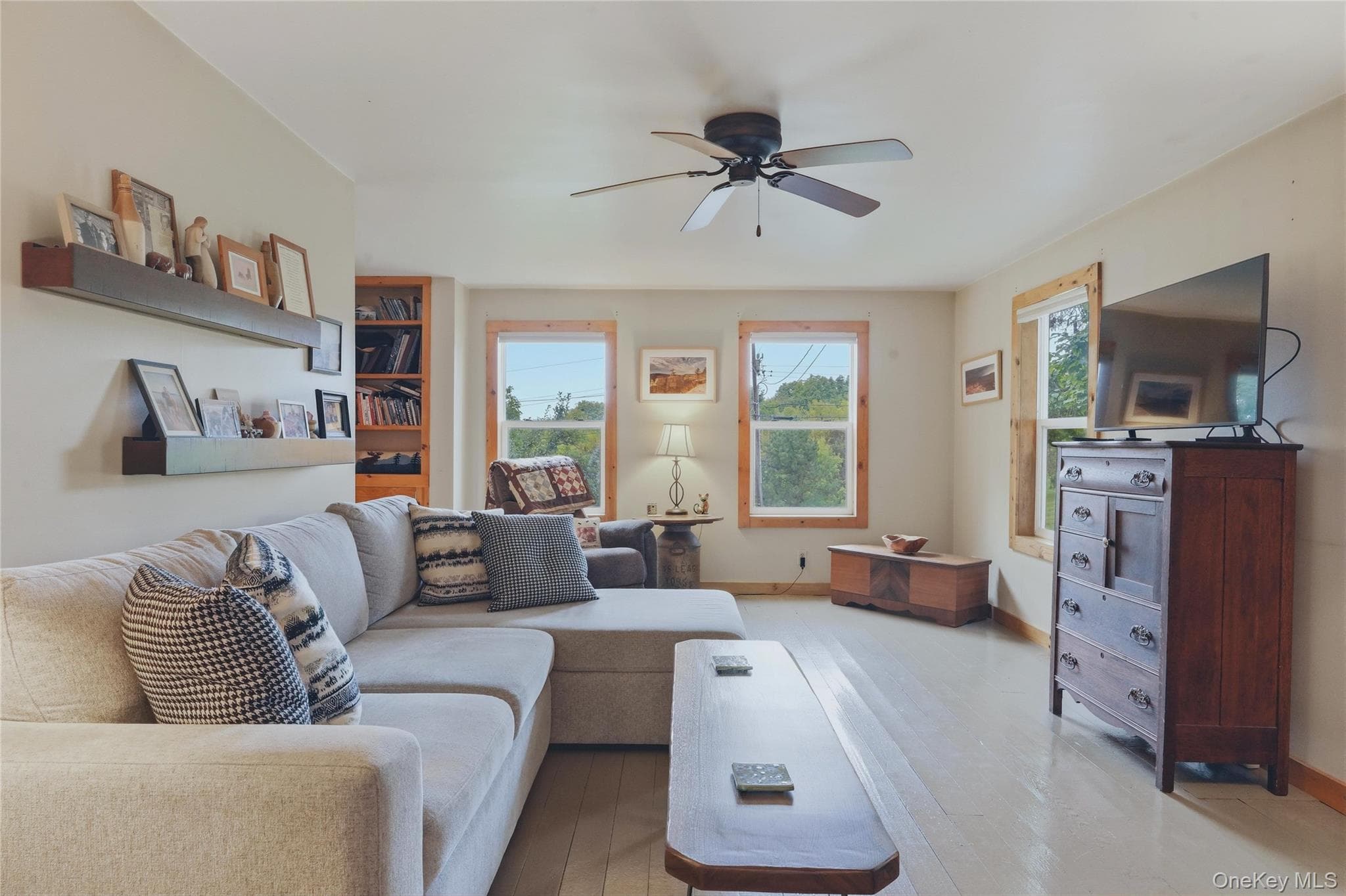 371 Crescent Avenue thumbnail 5
