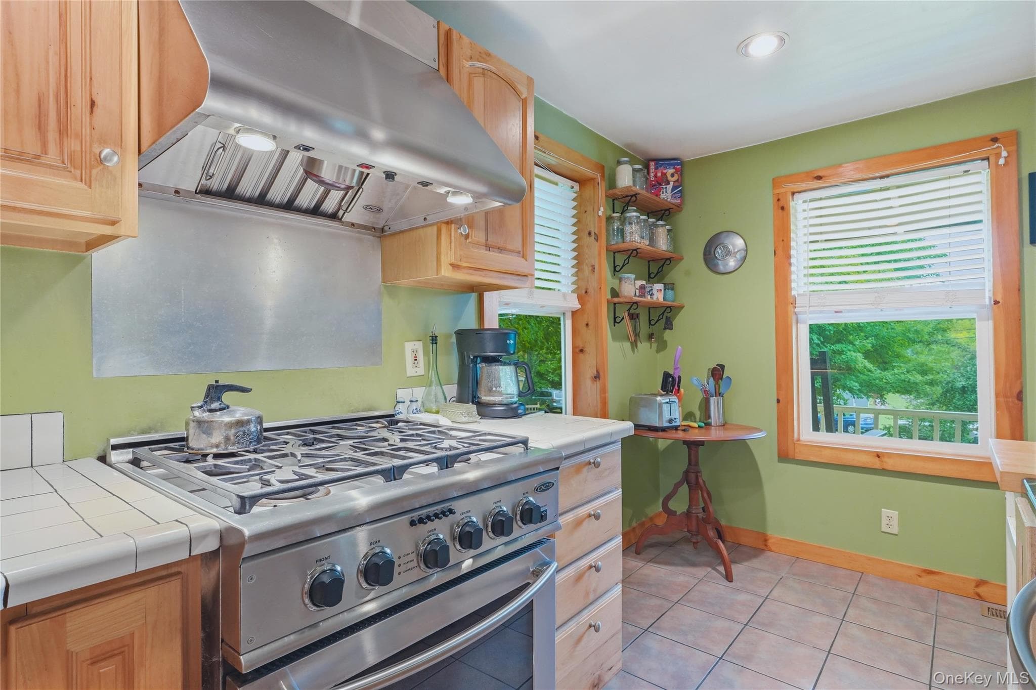 371 Crescent Avenue thumbnail 13