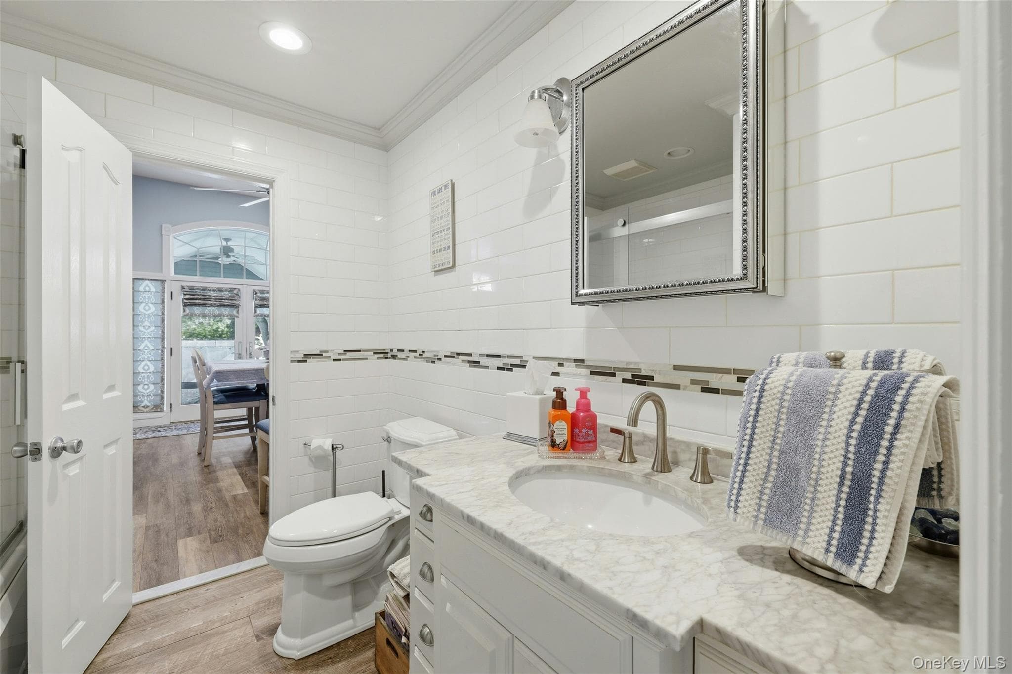 852 Jackson Avenue thumbnail 14