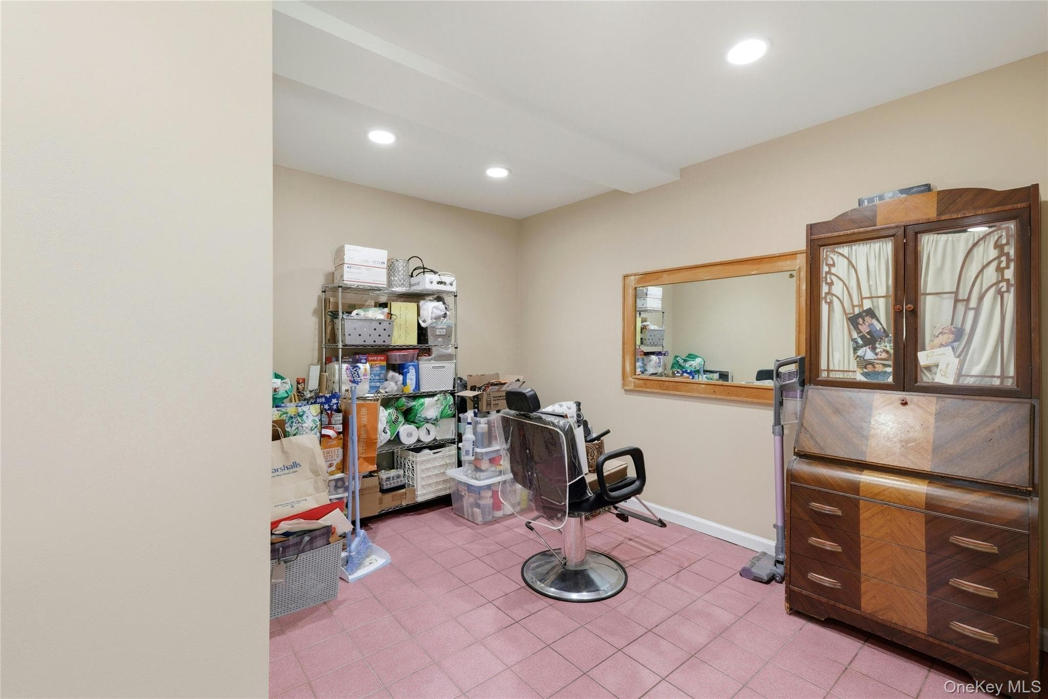 852 Jackson Avenue thumbnail 16
