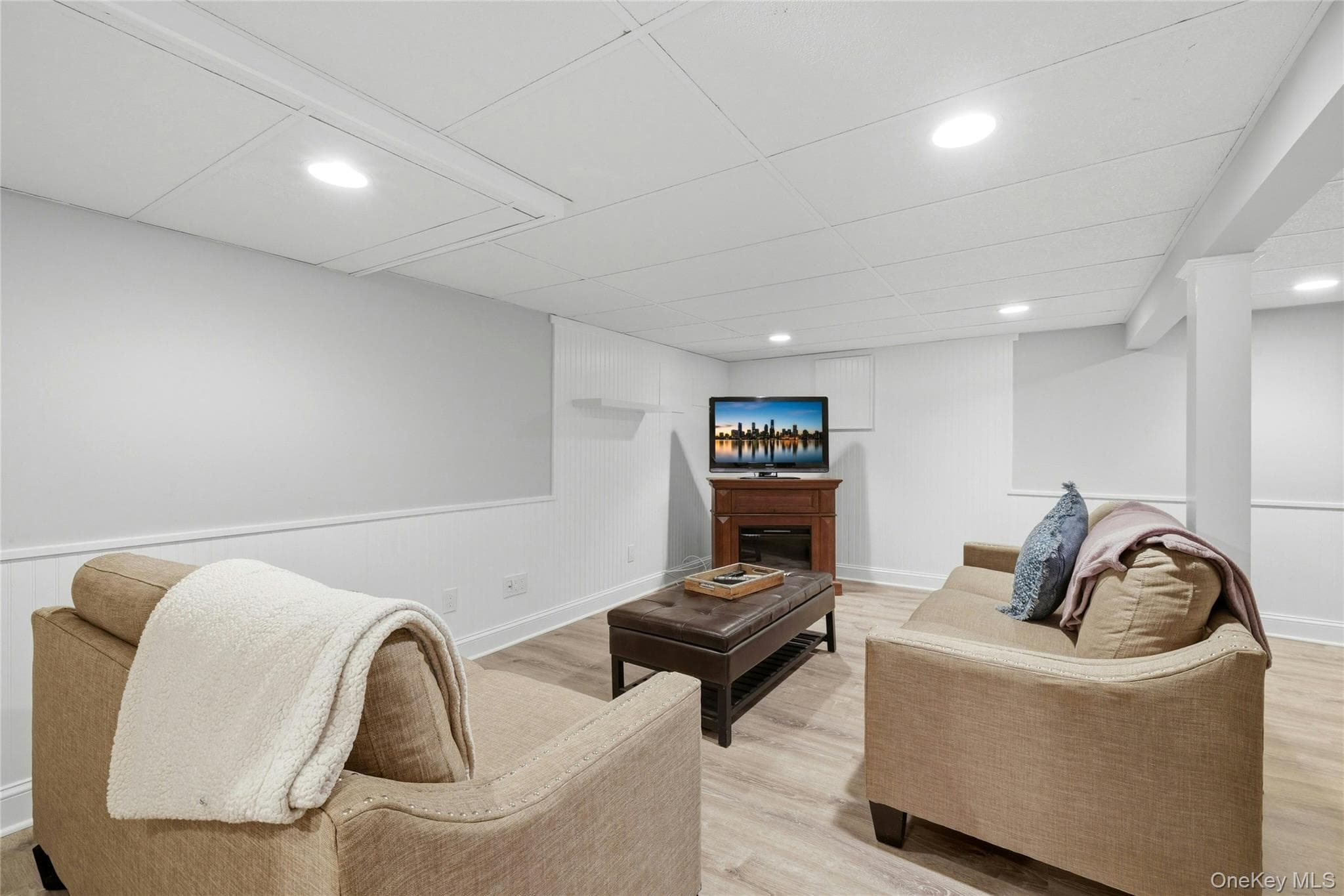 852 Jackson Avenue thumbnail 23