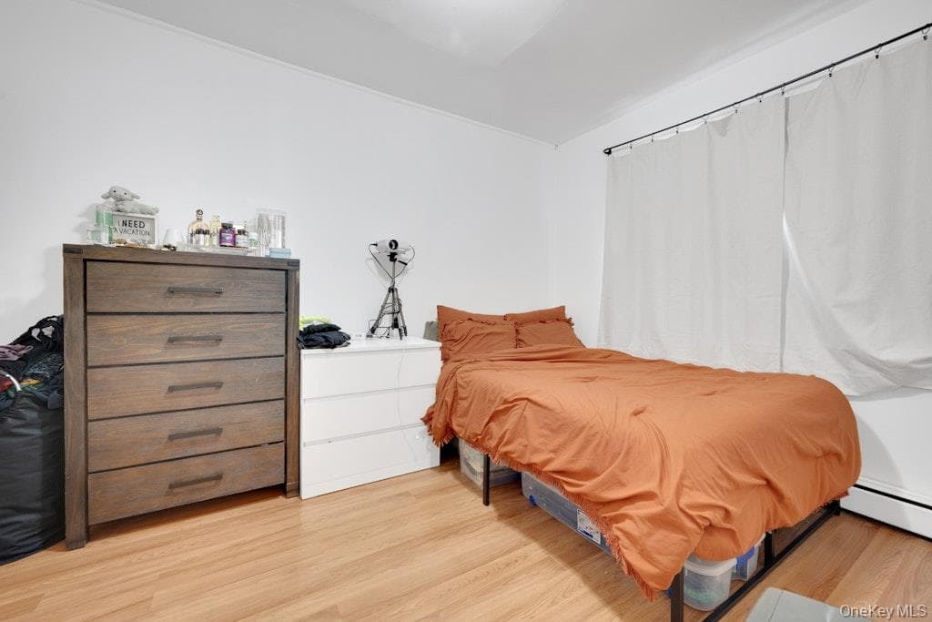 144 Beekman Avenue thumbnail 11