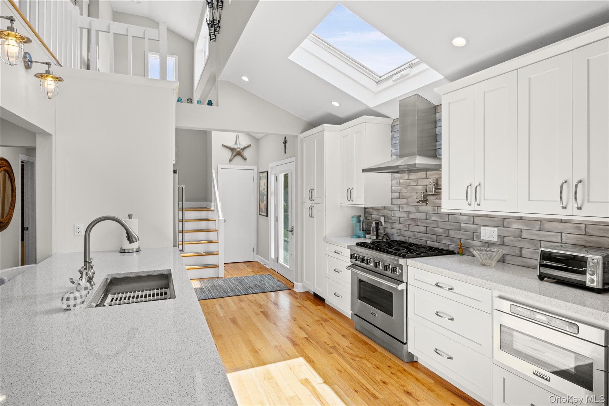 81 Beach Road thumbnail 12