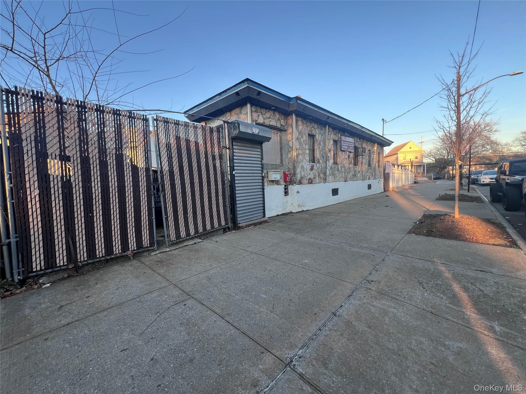 159-11 Linden Boulevard photo 1