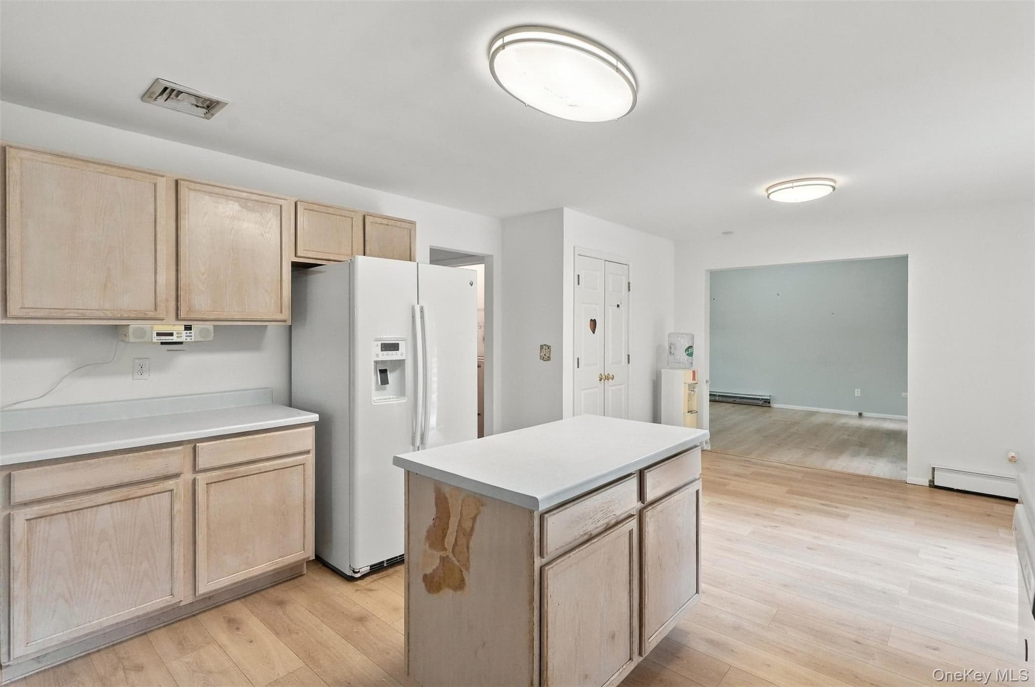 16 Cambridge Circle thumbnail 14