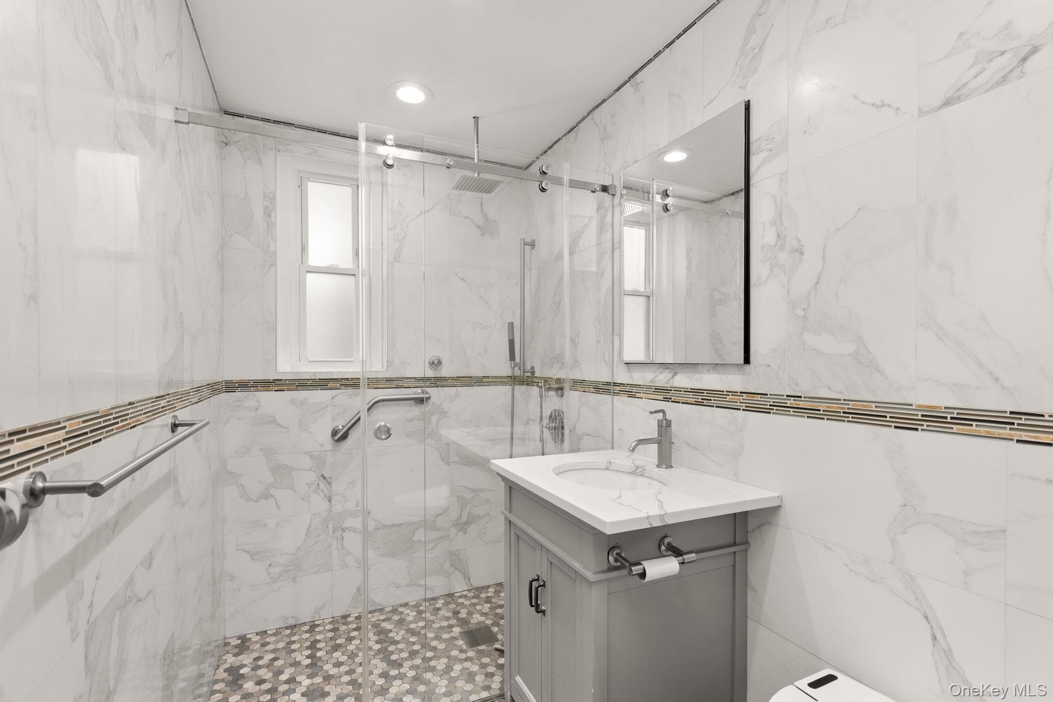 3810 Greystone Ave. Ave Unit: 507 thumbnail 16
