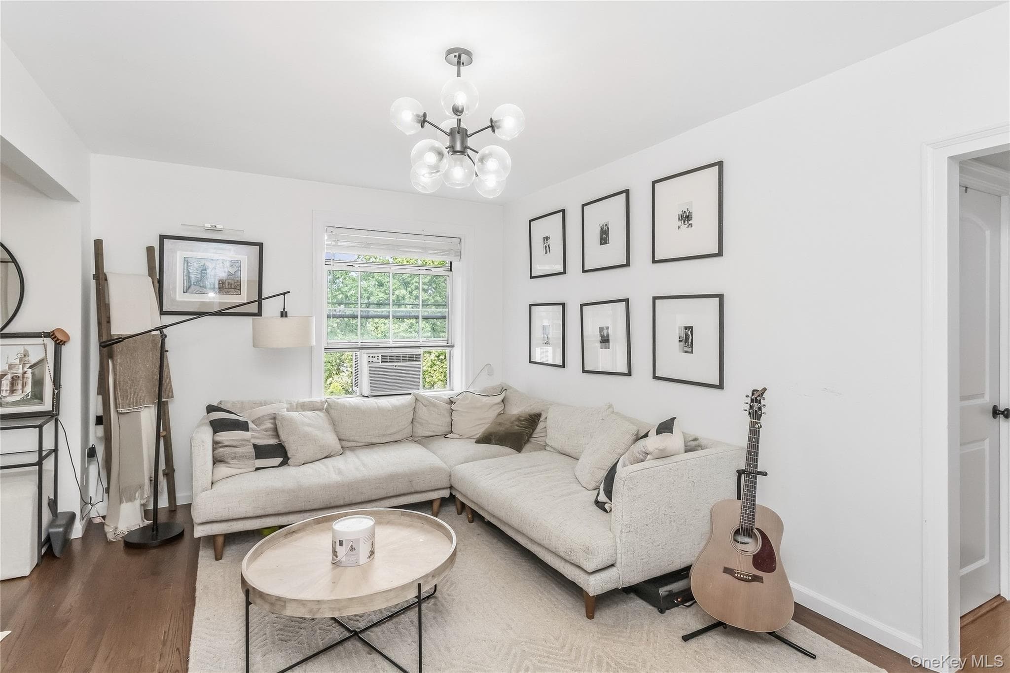 51-10 30 Avenue Unit: 4 thumbnail 4