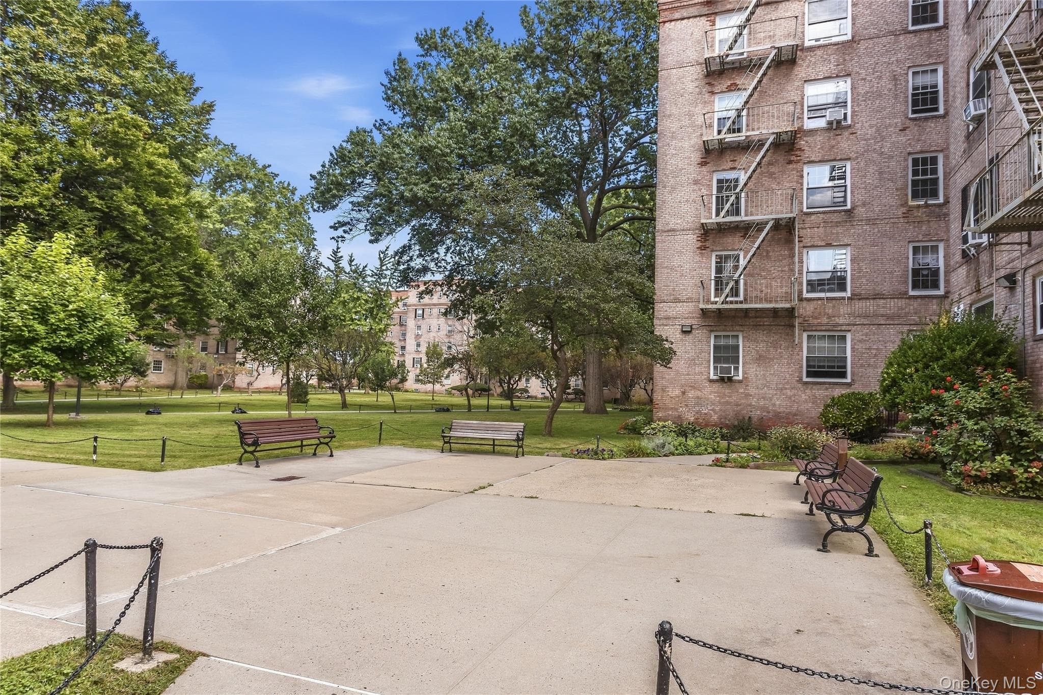 51-10 30 Avenue Unit: 4 thumbnail 23