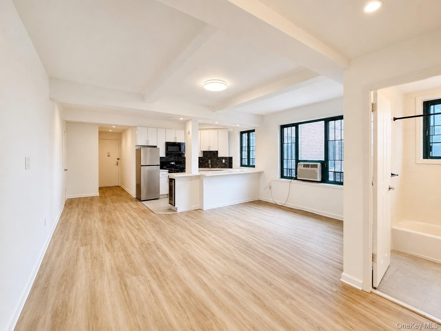 1594 Unionport Road Unit: 3H thumbnail 10